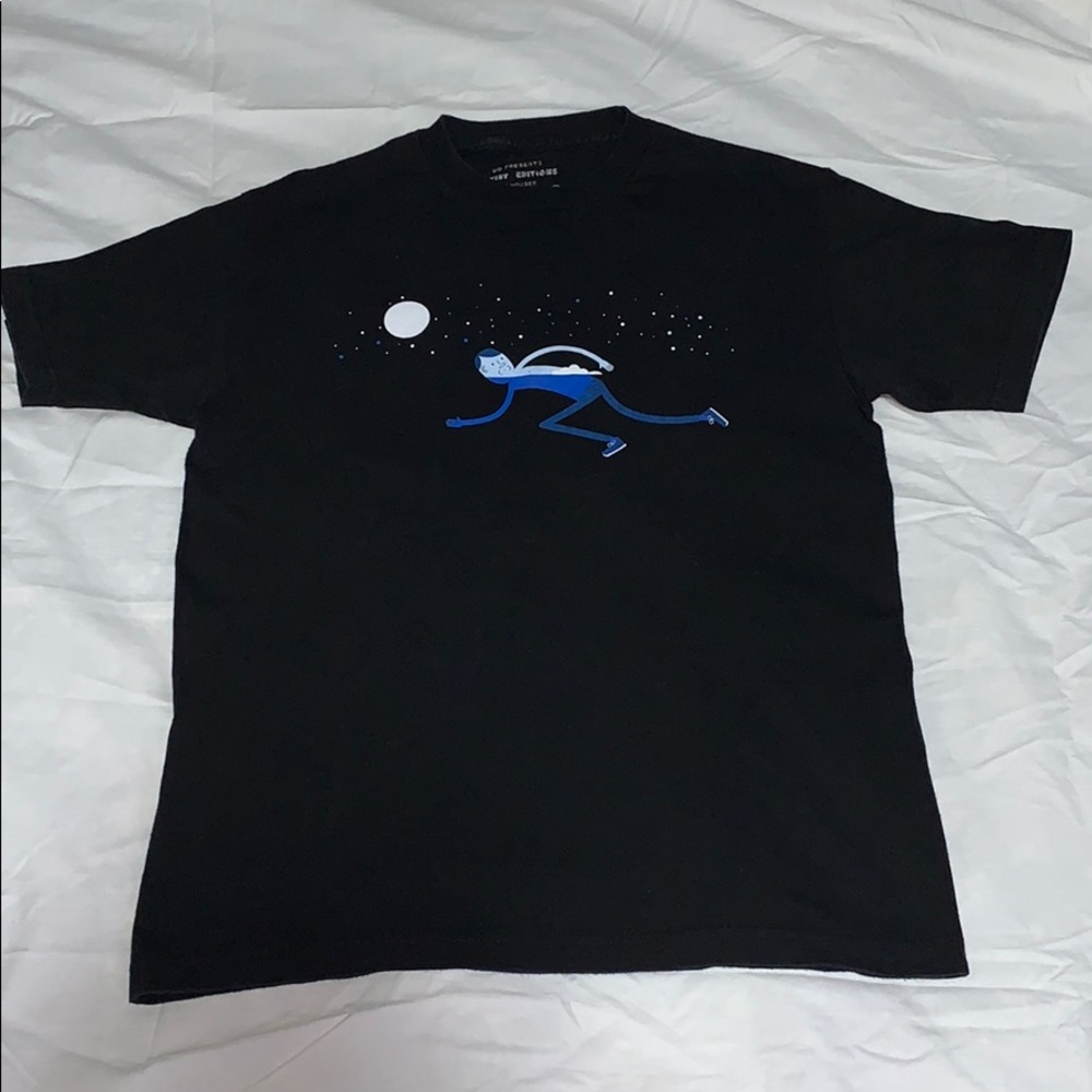 Urban Outfitters Men’s Graphic CrewNeck T-Shirt